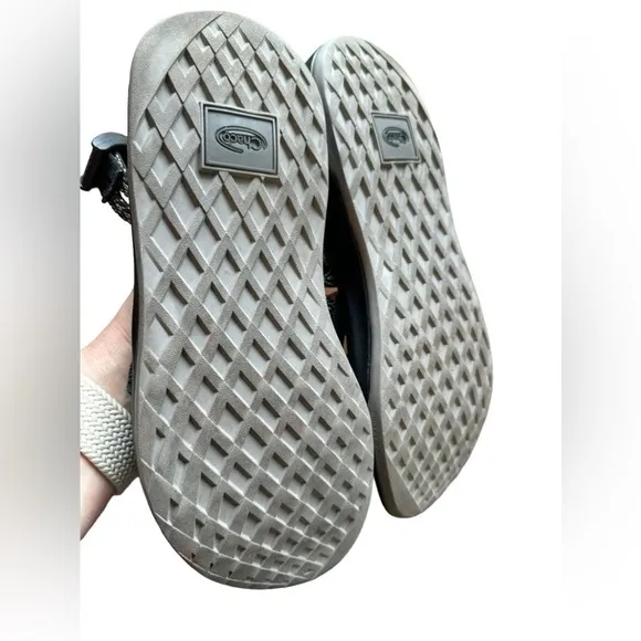Chaco Z Eddy X2 Black &amp; White Sandals Women's Size 8