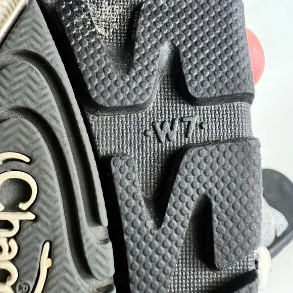 Chaco Zvolv 2 Sandals Women's 7 Black &amp; White Hook &amp; Loop Slingback Sandals