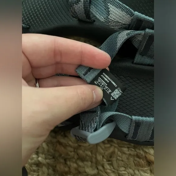 Chacos Womens Sandals 6