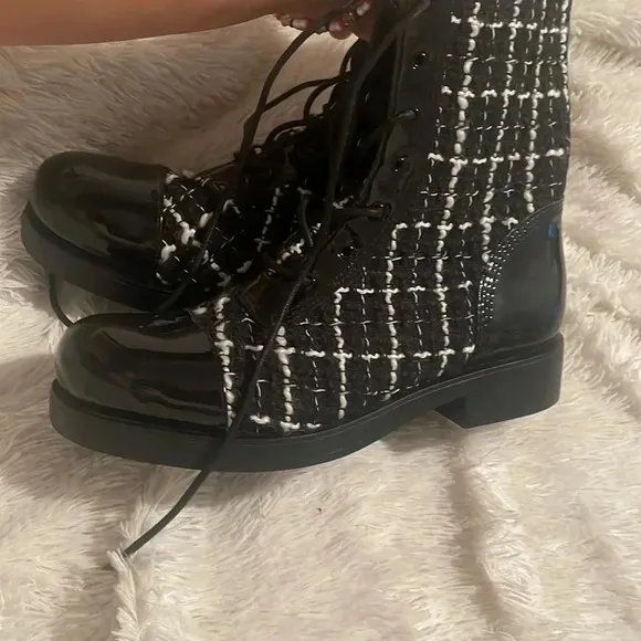 Charles &amp; Keith Stylish Black and White Women's Boots