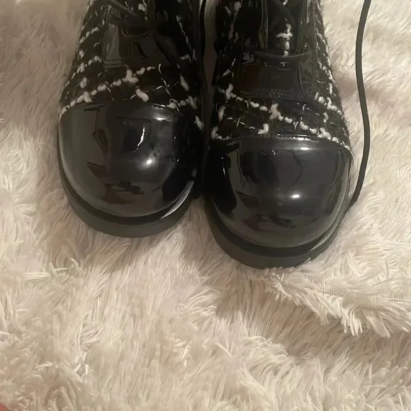 Charles &amp; Keith Stylish Black and White Women's Boots
