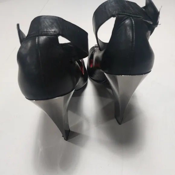 CHARLES JOURDAN PARIS Black Leather Strappy  Heels Size 9M
