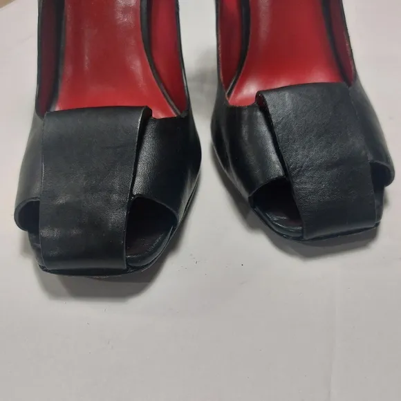 CHARLES JOURDAN PARIS Black Leather Strappy  Heels Size 9M