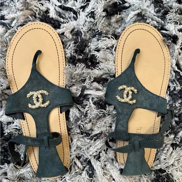 Chic Black Sandals with Gold Accents