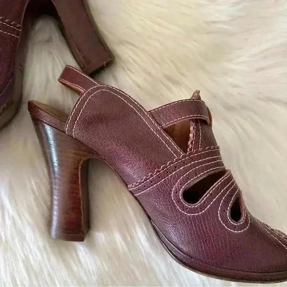 Chie Mihara Leather Heels Shoes Sz 39/ 8.5  Made In Spain