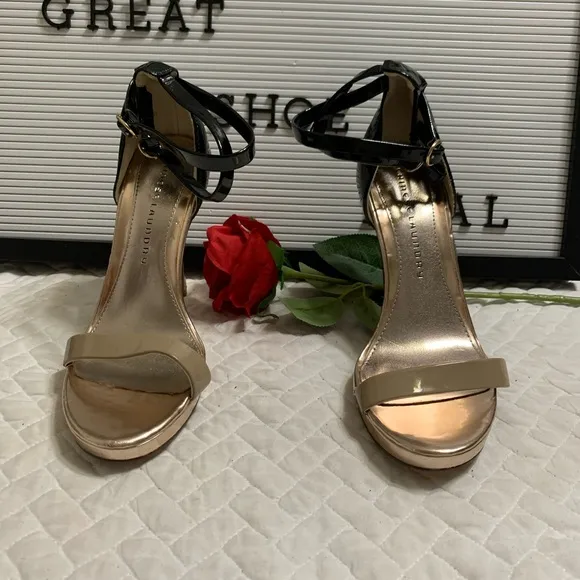 Chinese laundry sandals