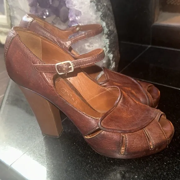 Chloe academia Shoes 9.5 Pump Peddle Leather Heels steampunk