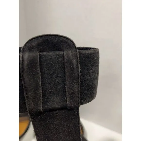 Chloe Black Suede Sandals. Size 8.5