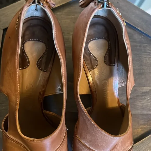 CHLOE, Tan Wedge Sandals, size 38 EU (7.5 US)