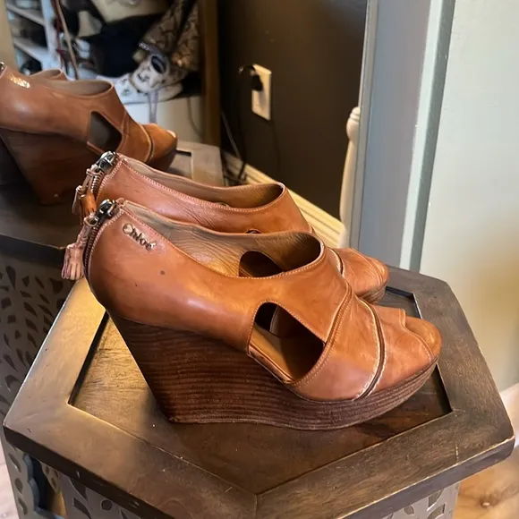 CHLOE, Tan Wedge Sandals, size 38 EU (7.5 US)