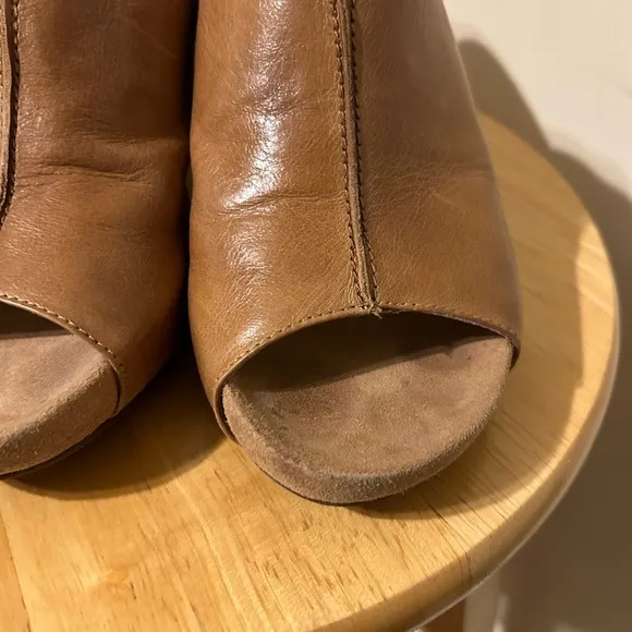 Chocolate‎ Blu Sandals 7.5