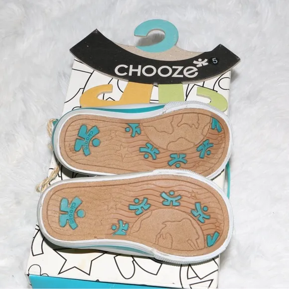Chooze Smile Face Kids Shoes Toddler Favorite  Colorful Sneaker Size 5T BraneNEW