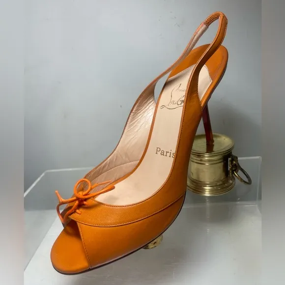 Christian Louboutin leather singback sandals sz 40 US 8.5 made in italy