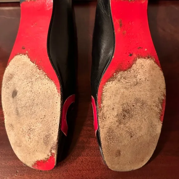 Christian Louboutin Love Flats Shoes EU 39 Red Black