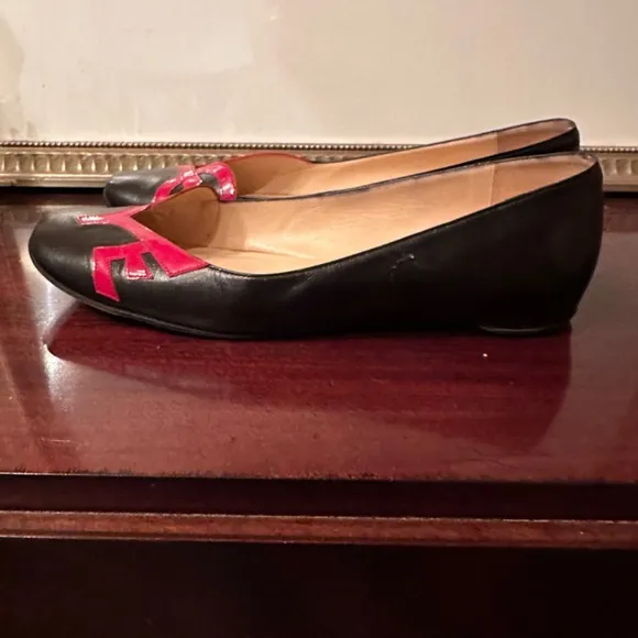 Christian Louboutin Love Flats Shoes EU 39 Red Black