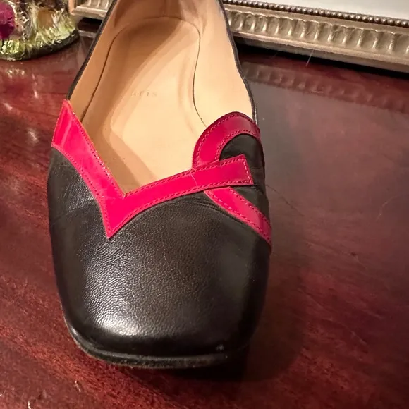 Christian Louboutin Love Flats Shoes EU 39 Red Black