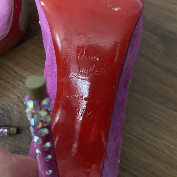 Christian Louboutin Pink Heels with Crystal Embellishments 37.5 stunning heels
