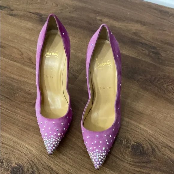 Christian Louboutin Pink Heels with Crystal Embellishments 37.5 stunning heels