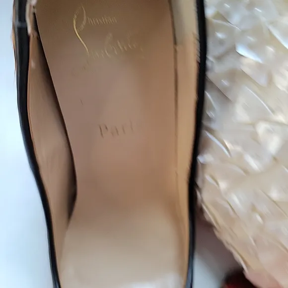 Christian  Louboutin pumps shoes heels 6.5 37  Leopard designer red bottom heels