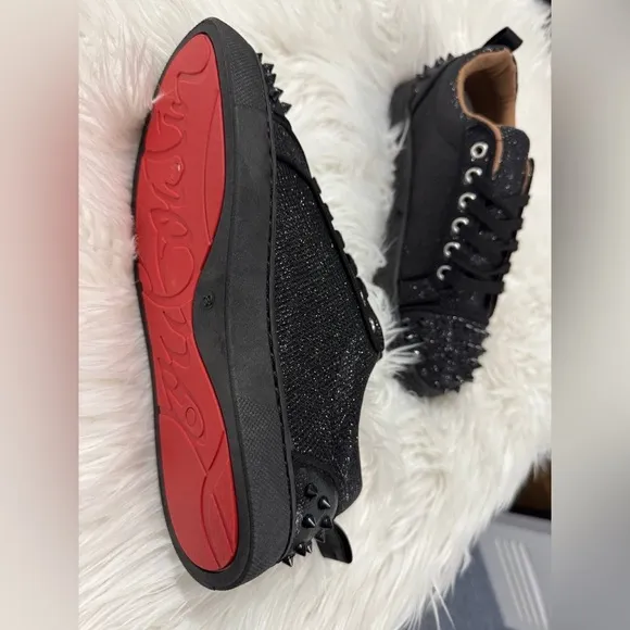 CHRISTIAN LOUBOUTlN Unisex Mens and Women’s stylish sneakers size 39
