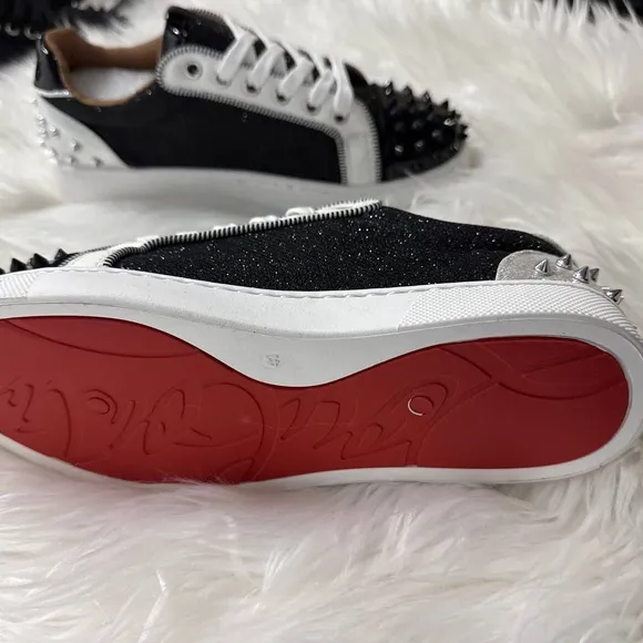 CHRISTIAN LOUBOUTlN Unisex Mens and Women’s stylish sneakers size 41