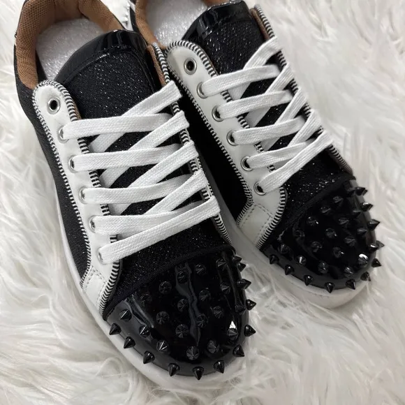 CHRISTIAN LOUBOUTlN Unisex Mens and Women’s stylish sneakers size 41