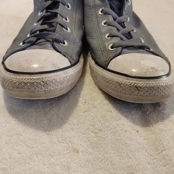 Chuck Taylor All Star Street Leather Sneakers Size 10(Men) 12(Women)
