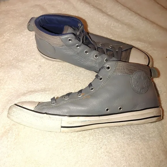 Chuck Taylor All Star Street Leather Sneakers Size 10(Men) 12(Women)