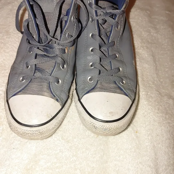 Chuck Taylor All Star Street Leather Sneakers Size 10(Men) 12(Women)
