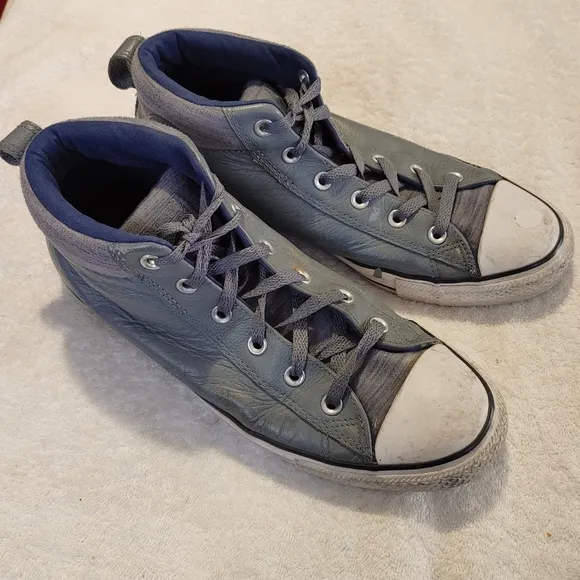 Chuck Taylor All Star Street Leather Sneakers Size 10(Men) 12(Women)