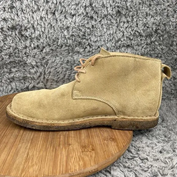 Clarks Chukka Ankle Boots Shoes Size 9.5 M