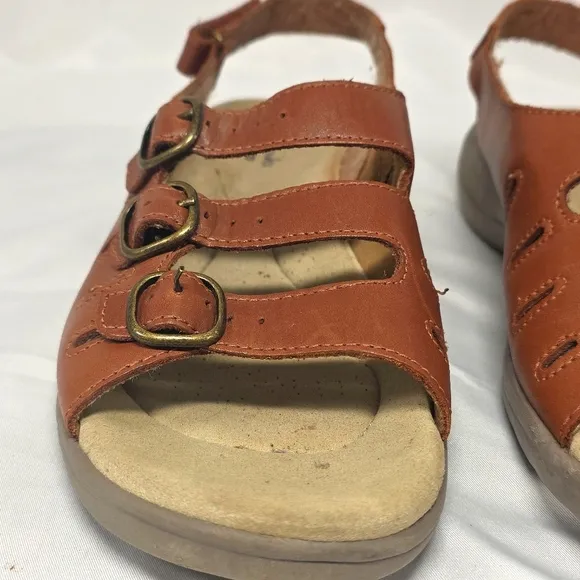 Clarks Leather Velcro Slingback 3 Strap Buckle Sandals Ladies 9.5 Distressed