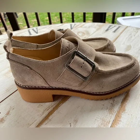 CLARKS suede Eden Mid Monk sand tan size 9 women’s NWOB preppy casual leather