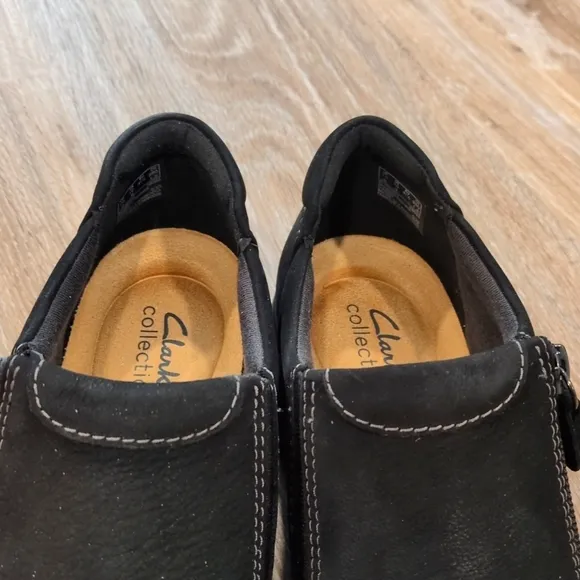 Clarks Women's Black Slip-On Leather Shoes Women's size 10 M
