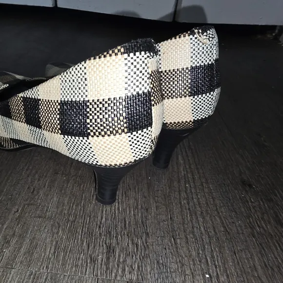 Clarks Women's Linvale Jerica Pump, Black Plaid Synthetic, 6.5