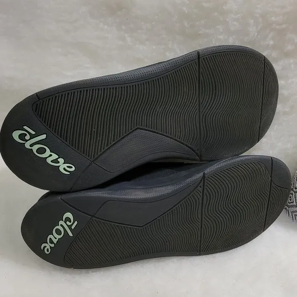 Clove Black All Black Option Healthcare Comfort Nursing Unisex Sneakers W11.5