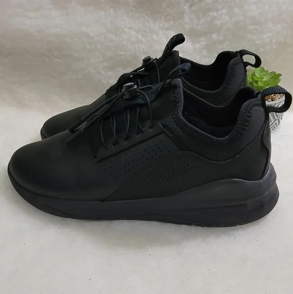 Clove Black All Black Option Healthcare Comfort Nursing Unisex Sneakers W11.5