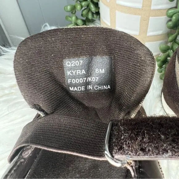 Coach | Kyra Sneaker | Brown Logo | Size 6