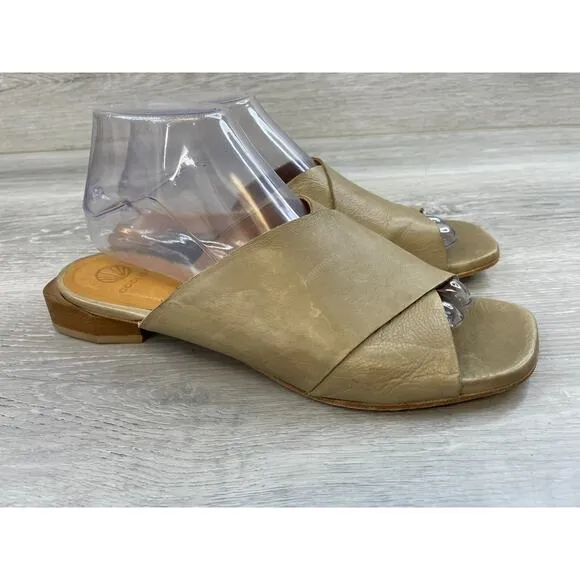 Coclico Cammi Women's 9 Green Leather Slip-On Dual CrissCross Strap Slide Sandal
