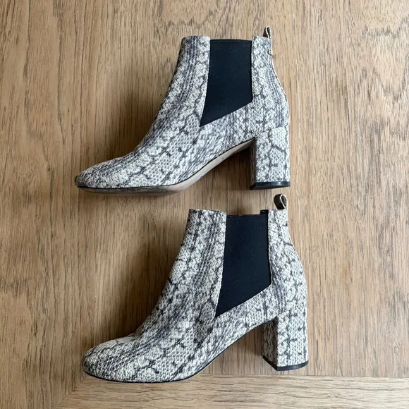 COLE HAAN $220 Nitasha Python Snakeskin Print Ankle Boots, Leather Booties SZ 9B