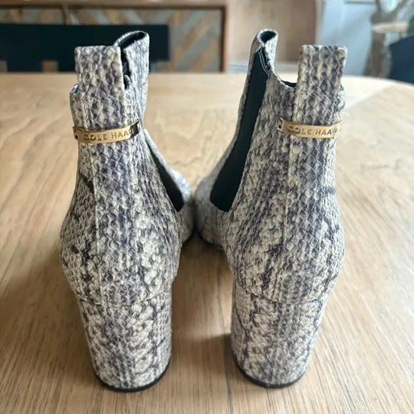 COLE HAAN $220 Nitasha Python Snakeskin Print Ankle Boots, Leather Booties SZ 9B