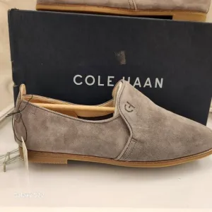Cole Haan &quot;Tacoma&quot; flats. Charcoal Grey. Suede. NIB. Size 8.5