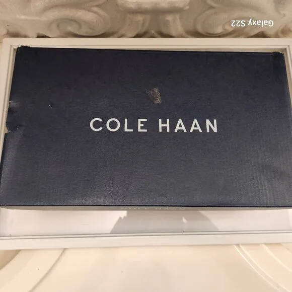 Cole Haan &quot;Tacoma&quot; flats. Charcoal Grey. Suede. NIB. Size 8.5