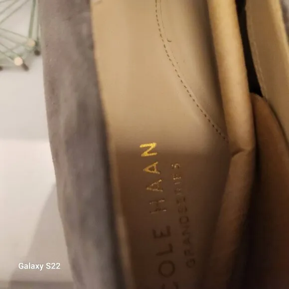 Cole Haan &quot;Tacoma&quot; flats. Charcoal Grey. Suede. NIB. Size 8.5