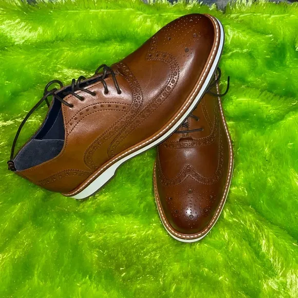 Cole Haan brown dress shoes