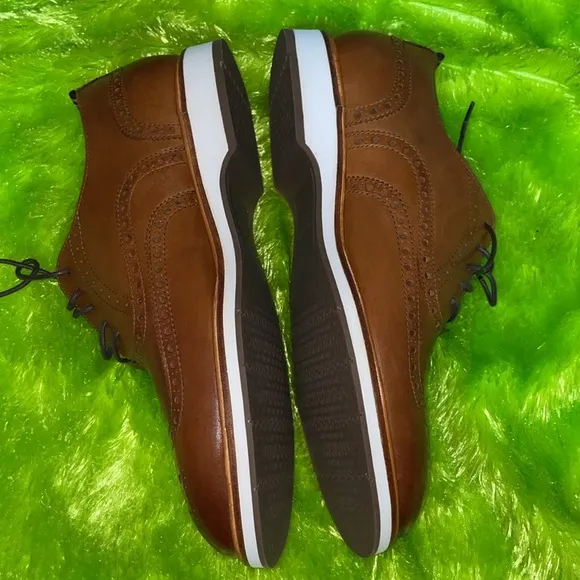 Cole Haan brown dress shoes
