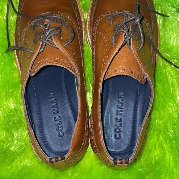 Cole Haan brown dress shoes