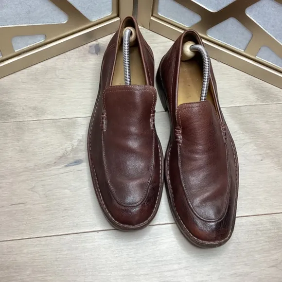Cole Haan Brown Leather Shoes Slip On Loafers 10.5 M Distressed Vintage Look