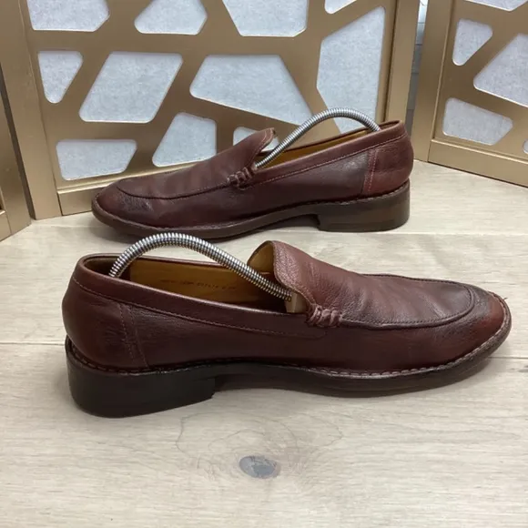 Cole Haan Brown Leather Shoes Slip On Loafers 10.5 M Distressed Vintage Look
