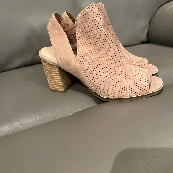 Cole Haan Grand OS size 6